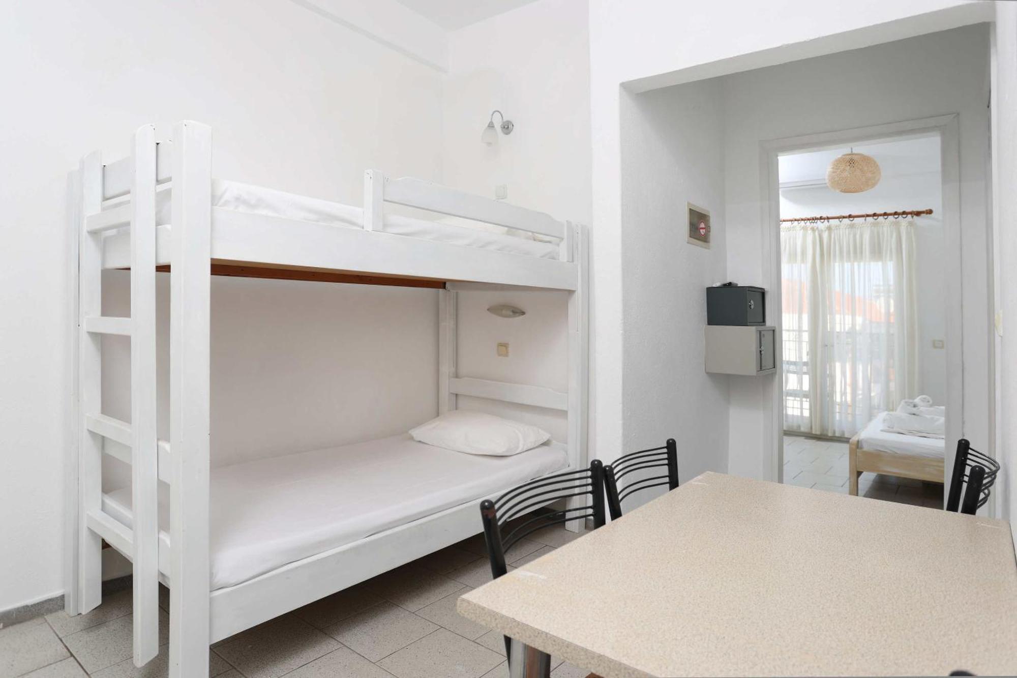Spanos Apartments Anna'S Lodge Πολύχρονο Εξωτερικό φωτογραφία